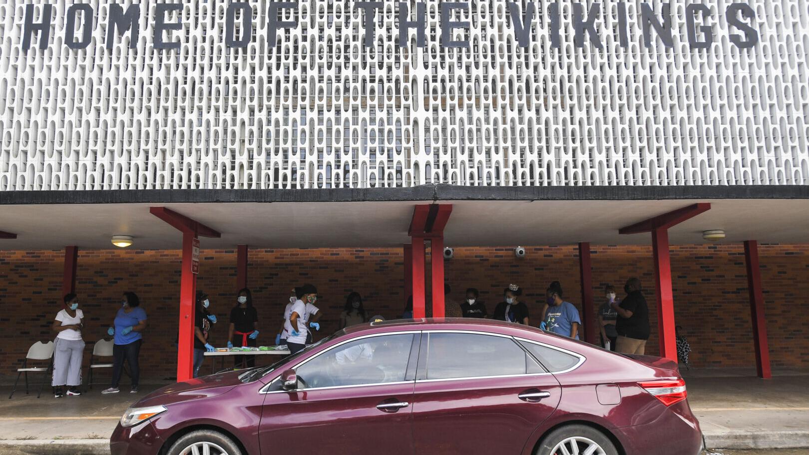 Photos: PPE Hand Out